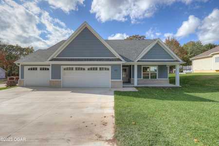 902 Dogwood Trails Lp Carl Junction, MO 64834