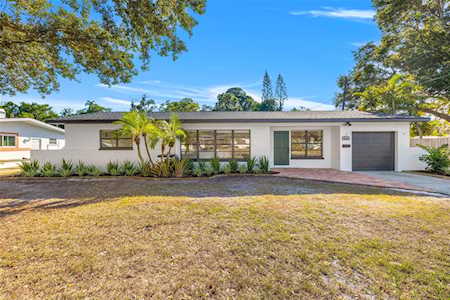 6652 Poinsettia Ave S St. Petersburg, FL 33707