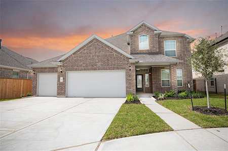 4 Avery Brook Ct Manvel, TX 77578