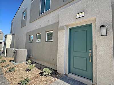 4915 Chidlaw Ave #3 Las Vegas, NV 89115