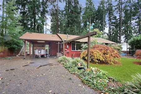 23008 64th Ave W Mountlake Terrace, WA 98043