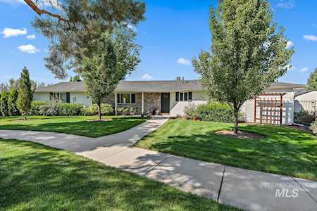 183 S Stephenson St Eagle, ID 83616