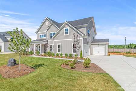 129 Dabbling Duck Circle Mooresville, NC 28117