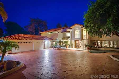 5274 Margaret Street Bonita, CA 91902