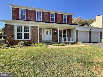 1336 Stokley Way Vienna, VA 22182