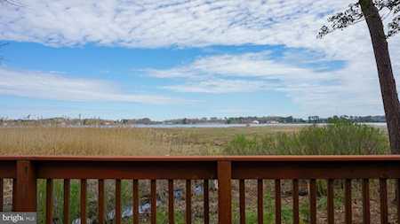 153 Ocean Oval Dr Berlin, MD 21811