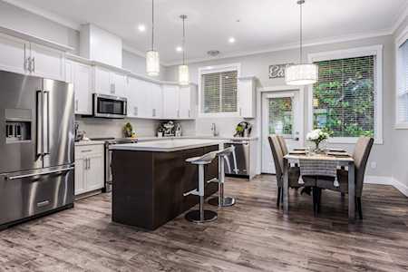 50424 Kingston Drive Chilliwack, BC V4Z 0C2