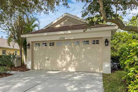 6308 Robin Cove Lakewood Ranch, FL 34202