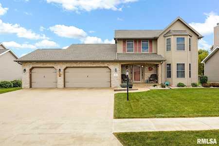 18 Holborn Ct Washington, IL 61571