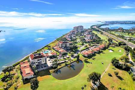 6158 Palma Del Mar Blvd S #102 St. Petersburg, FL 33715