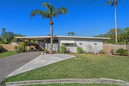7321 Royal Palm Dr New Port Richey, FL 34652