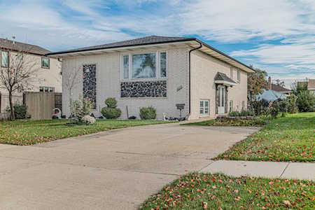 4219 Wehrman Ave Schiller Park, IL 60176