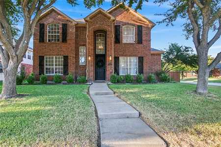 1920 Natural Bridge Drive Frisco, TX 75036