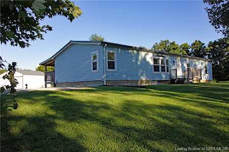 210 Yenowine Ln Georgetown, IN 47122