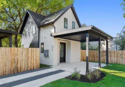 8306 Bowling Green DR #2 Austin, TX 78757