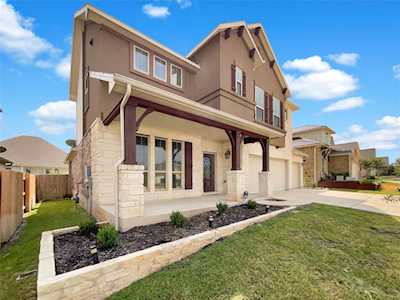 3813 Condor Stoop DR Pflugerville, TX 78660