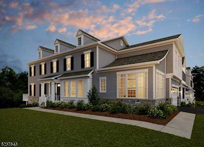 8 Hillandale Drive Mendham Twp., NJ 07931