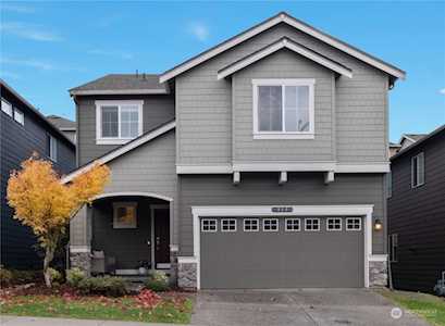 414 201st Place SW Lynnwood, WA 98036