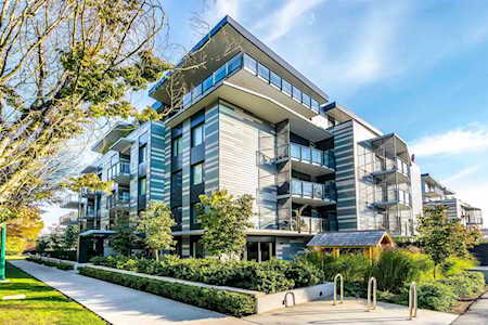 488 W 58th Avenue #601 Vancouver, BC V5X 1V5