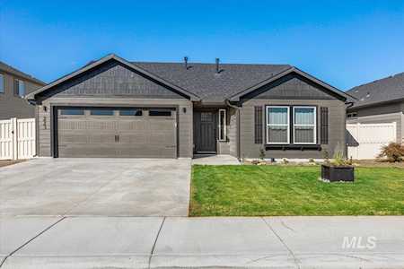 223 Chimney Swift Ave Caldwell, ID 83605