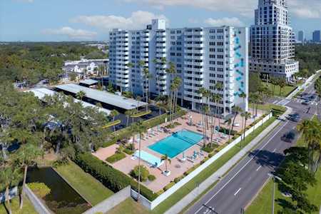 2401 Bayshore Blvd #405 Tampa, FL 33629