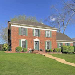 562 Hermitage Trail Dr Collierville, TN 38017