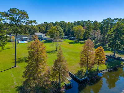 207 Land O Pines Circle Moncks Corner, SC 29461