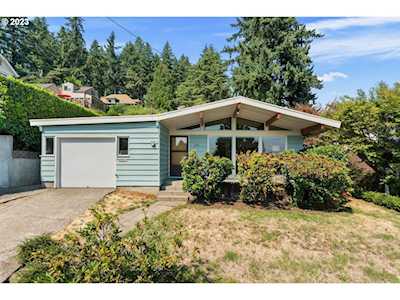 201 SW Bancroft ST Portland, OR 97239
