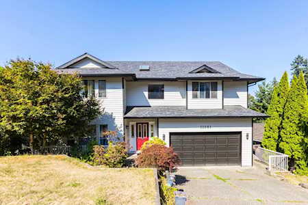 11681 99 A Avenue Surrey, BC V3V 7K5
