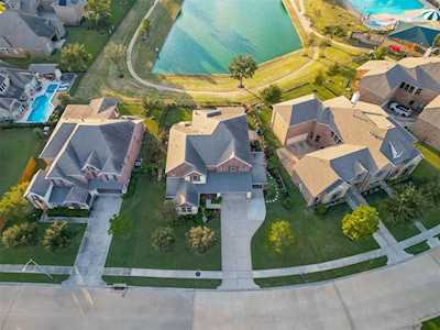 26910 Wooded Canyon Dr Katy, TX 77494