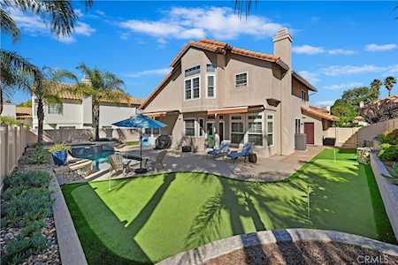 32037 Via Saltio Temecula, CA 92592