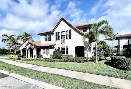 1447 N Santiago Circle #2303 Naples, FL 34113
