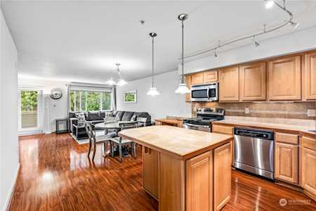 13421 97th Ave E #208 Puyallup, WA 98373
