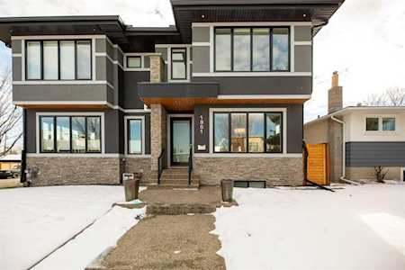 1901 32 Ave SW Calgary, AB T2T1W5