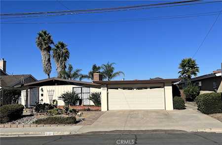 6130 Howell Drive La Mesa, CA 91942