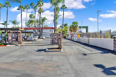 589 N Johnson Ave #229 El Cajon, CA 92020