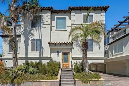 160 Ardmore Ave Hermosa Beach, CA 90254