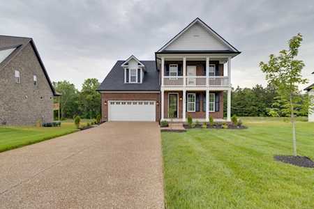 102 Stewarts Landing Dr Mount Juliet, TN 37122