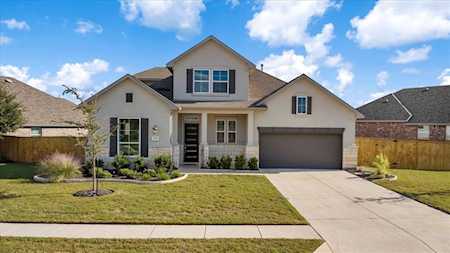 4311 Hannover WAY Round Rock, TX 78681
