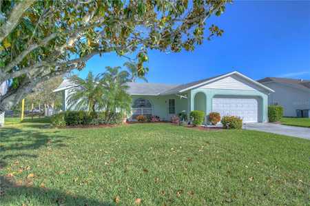 8713 Scrimshaw Dr New Port Richey, FL 34653