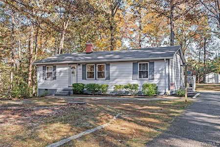 1006 Edgar Rd Hanover, VA 23069
