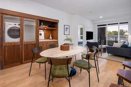 2550 Garden Drive #503 Vancouver, BC V5N 4X6