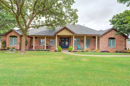 8606 County Road 6935 Lubbock, TX 79407