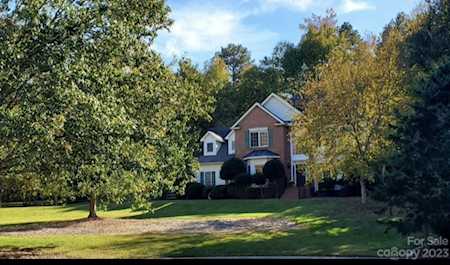 16009 Virginia Lee Ct Fort Mill, SC 29708