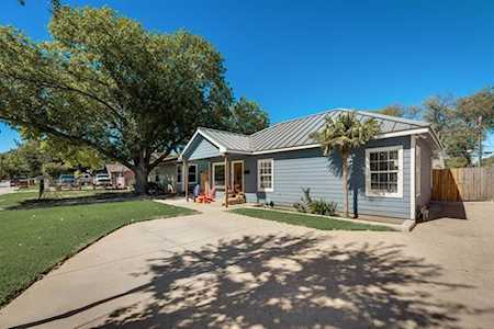 1221 Blalock Avenue Fort Worth, TX 76115