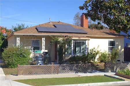437 E 44th Way Long Beach, CA 90807