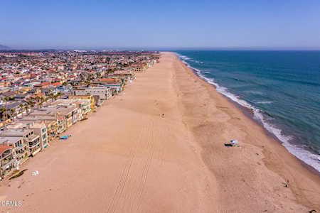 5040 Island View St Oxnard, CA 93035