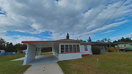 1541 Roselawn St SW Winter Haven, FL 33880