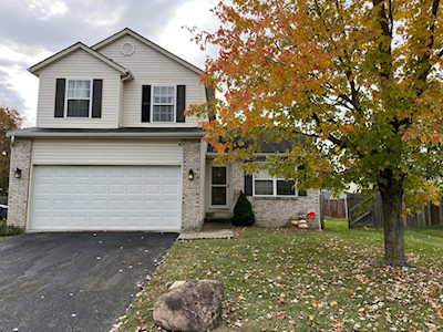 219 Isaac Tharp Street Pataskala, OH 43062