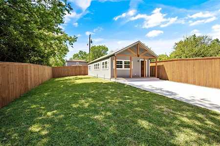 7167 Floral Street Azle, TX 76020
